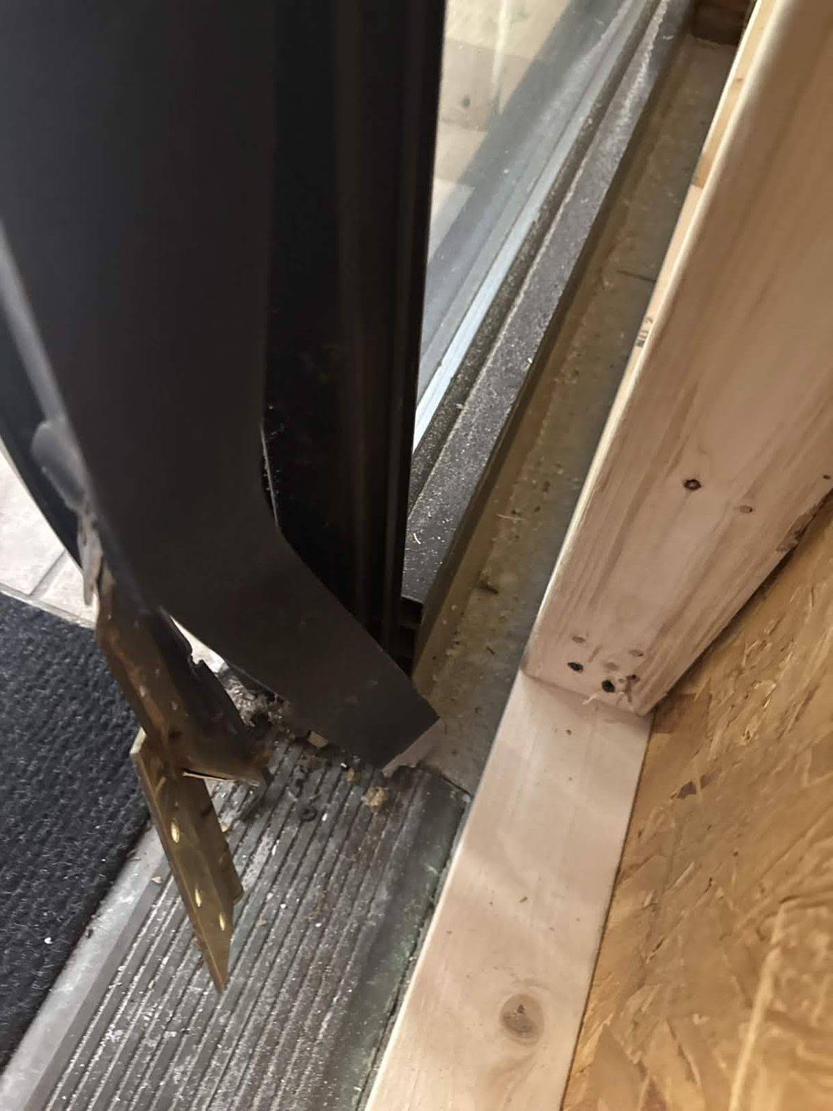 Doors & Hardware project photo 7